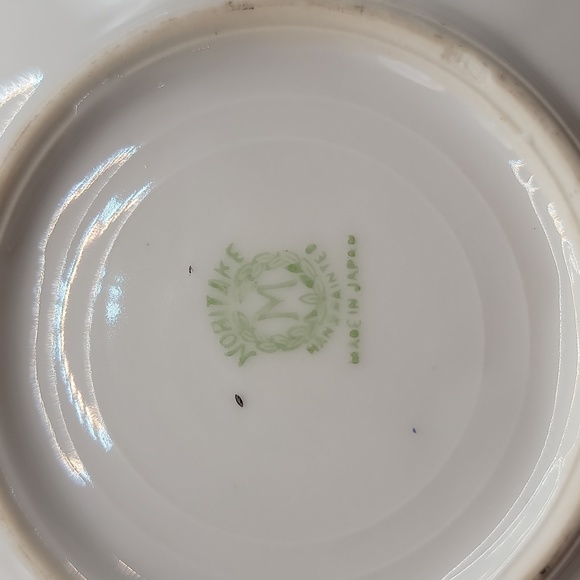 Noritake Hand Painted Swan Scene Plate - Picture 8 of 12